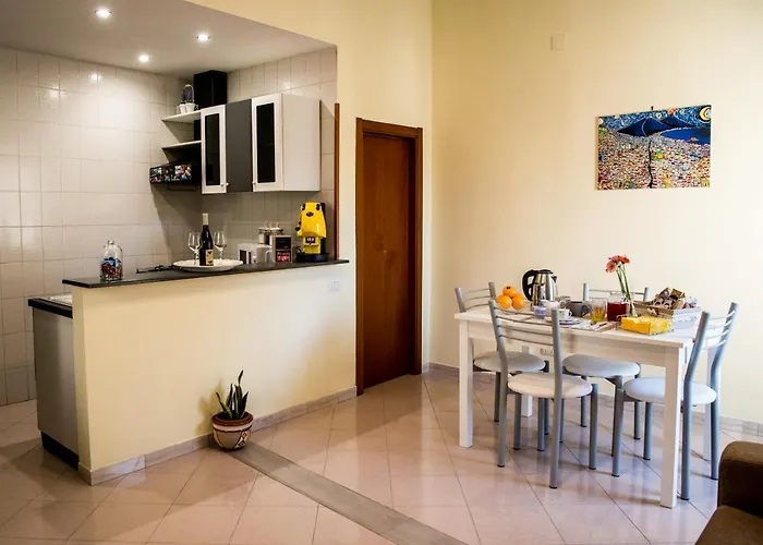 Castel Capuano Flat By DomusExtra
